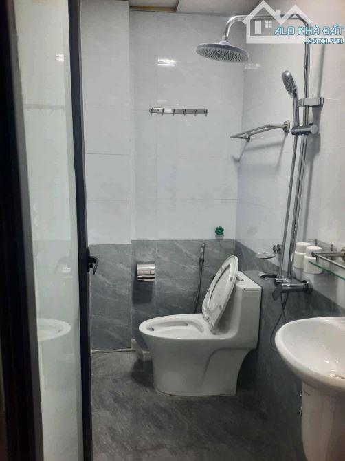 Nhà đẹp phường Trần Lãm, trung tâm thành phố. - 4