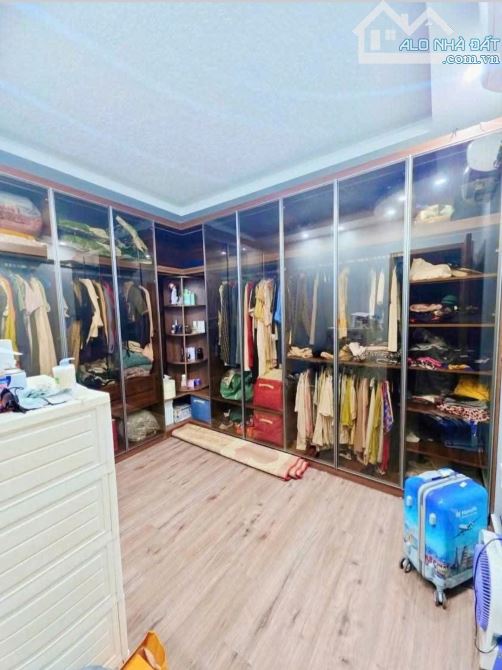 Bán nhà Đình Đông, Hàng Kênh, Lê Chân, Hải Phòng. 5 tầng, 42m2, 3,15 tỷ. Ngang 4m, ngõ 2m, - 4