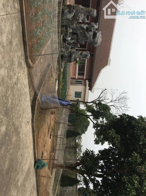 BÁN ĐÂT Ở + VƯỜN + AO + NHÀ DT RỘNG HƠN 4.000 M, - 4
