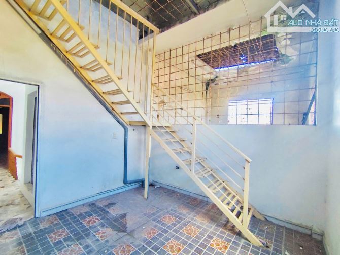 3,4 tỷ,Bán nhà tại 97  Mê Linh,  An Biên, Lê Chân  + Nhà 3,5 Tầng Phố Trung tâm , ô tô 2 c - 4