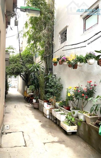 60M, 5 TẦNG - 2 THOÁNG, 10M RA Ô TÔ, DÂN XÂY - NGUYỄN VĂN HUYÊN, CẦU GIẤY - 4