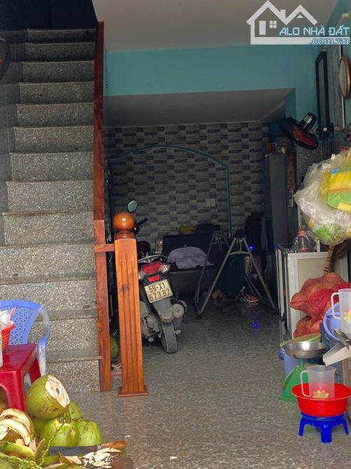 Bán nhà 2 tầng + 7P trọ thu nhập 20 triệu/tháng - mặt tiền hẻm 16 Đường 6 Lò Lu Quận 9 - 4