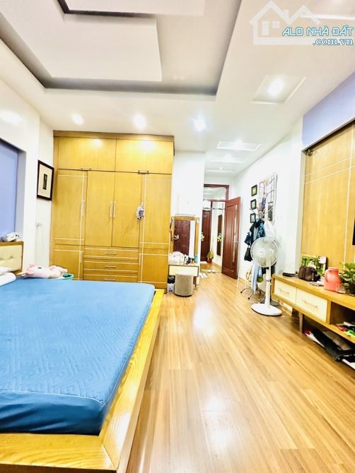SIÊU PHẨM - PHỐ LƯƠNG KHÁNH THIỆN       58m - 4 tầng - mt 4,5 m - 13 ,8 tỷ - 4