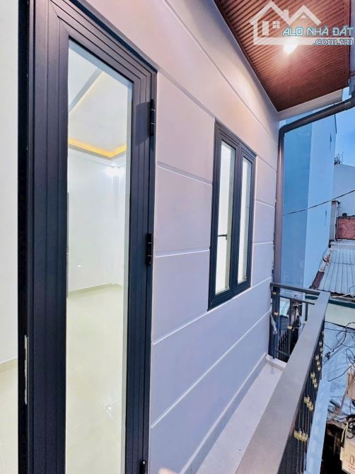 BÁN GẤP NHÀ ĐẸP 2 TẤM Q4 GIÁP Q1 GIÁ CHỈ 1 TỈ 860 SỔ RIÊNG HẺM 2,5M AN NINH - 4
