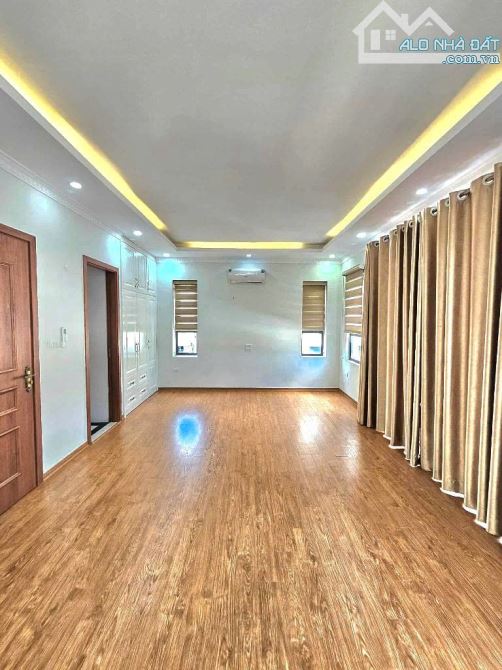 BÁN NHÀ NGUYỄN VĂN LINH – Ô TÔ TRÁNH – 6 TẦNG THANG MÁY – 50m² – 12 TỶ - 4