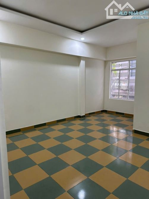 💥🏡CHO THUÊ NHÀ 3 TẦNG 160M2, 7 PHÒNG NGỦ MẶT TIỀN 30/4 - 4