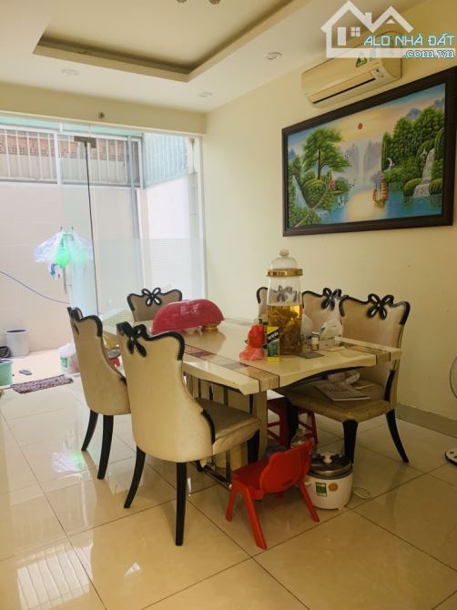 Mặt tiền đường số 2 khu đô Thị HimLam Nguyễn Hữu Thọ Q7, 5 tầng có hầm 100m2 32.239 tỷ - 4