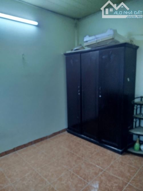 Cho thuê nhà nguyên căn ngõ 164 đường Vương Thừa Vũ, Khương Trung, Thanh Xuân. DT 33m x 4 - 4