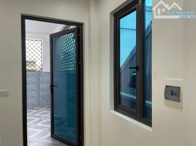 🛖: ban nhà 3 tầng xây mới tai 430 Trần Nguyên Hãn,DT 52,5m, ngõ 2,7m 💸:3,55 tỷ tỷ (dc01) - 5