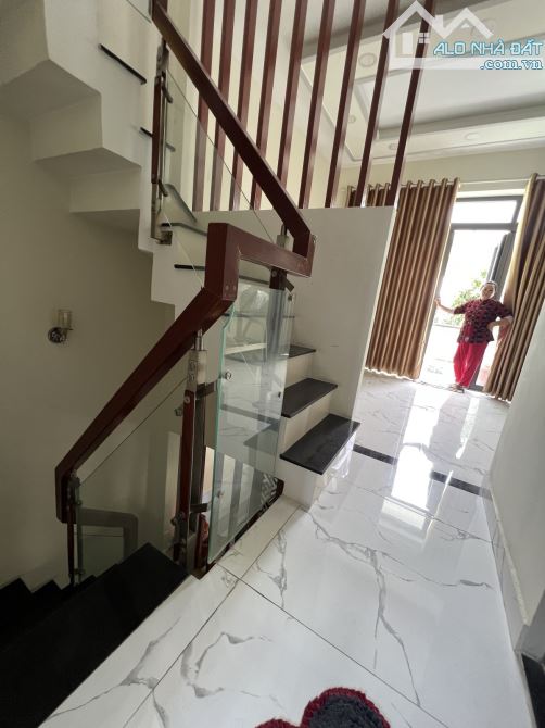 NHÀ ĐẸP HOÀI THANH Q8 - 3.3/4X13M GIÁ CHỈ 6.8 TỶ - HẺM XE TẢI - 5