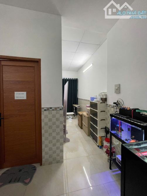 Bán Nhà Mặt Tiền Trung Mỹ Tây 1, Sát Đường Nguyễn Ảnh Thủ, 147m2 .3Tầng đường,8m Thông Tứ - 5