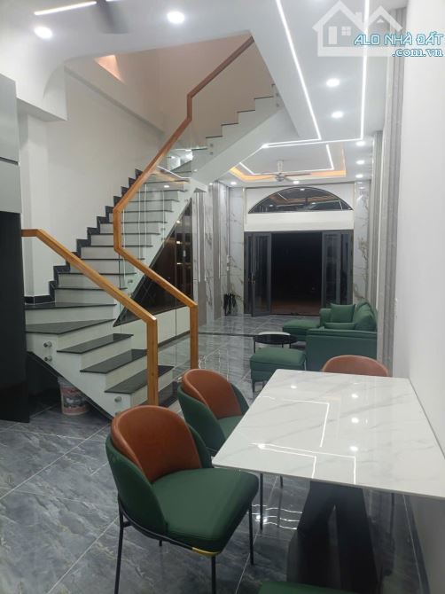 Bán nhà 1triệt 2 lầu. Kp Chiêu Liêu phường dĩ an  trố ) - 5