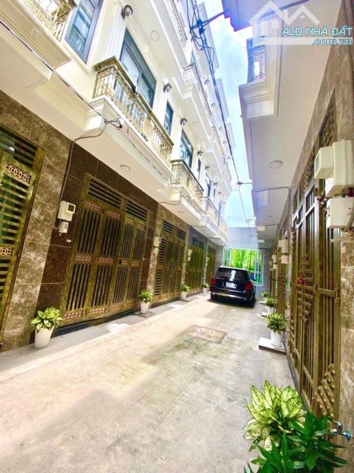 Bán nhà 4 tầng đẹp lung linh, 4PN-3WC, 26m² (3.2x8), hẻm 4m, gần Aeon Tân Phú, hơn 2 tỷ - 5