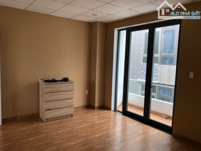 Bán nhà 3 tầng + 60m đất kiệt ô tô thông đường Bùi Tá Hán Khu Nam Việt Á ngang 5,3m - 5