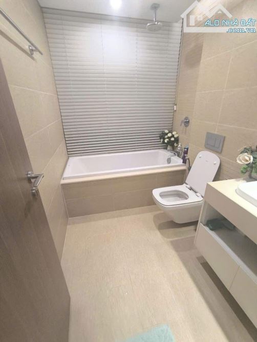Nhà riêng đường Tây Tựu, Bắc Từ Liêm, 2,35 tỷ, 100m2, 3PN khách bếp view đẹp, cho thuê 12t - 5