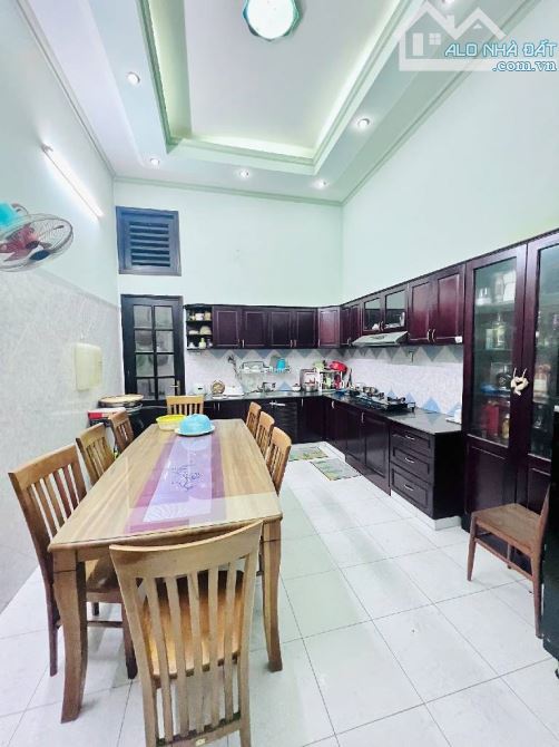 MẶT TIỀN HỌ LÊ 8X19 NĂM TẦNG SỬ DỤNG 500M2 ĐƯỜNG LÊ NIỆM GIÁ 20,5TỶ TL - 5