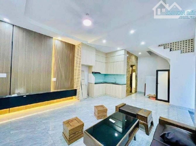 CỰC PHẨM LÊ TRỌNG TẤN TRUNG TÂM THANH XUÂN - LÔ GÓC 2 THOÁNG - 6 TẦNG THANG MÁY - LÔ GÓC 2 - 5