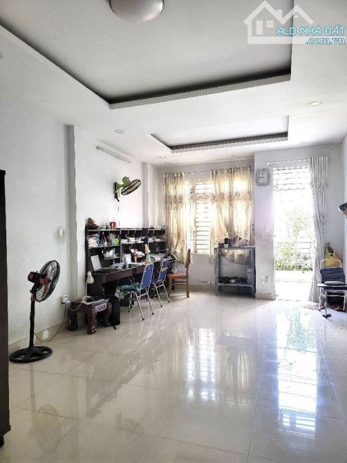 Nhà 3 Tầng 1/ ngắn đường HÀ HUY GIÁP, Diện tích 81m2 (4.2 x 20), hẻm 7m xe hơi ngủ nhà. - 5