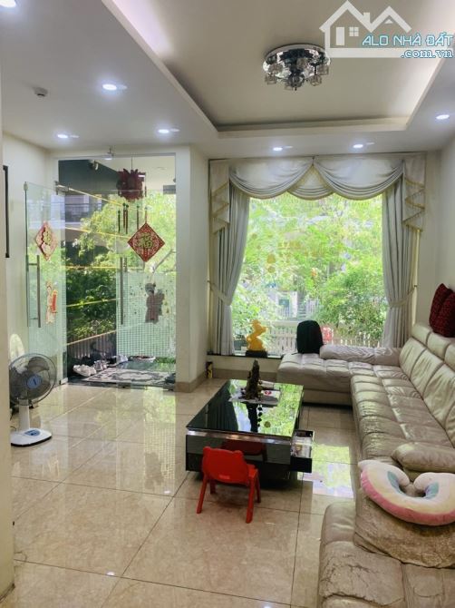 Mặt tiền đường số 2 khu đô Thị HimLam Nguyễn Hữu Thọ Q7, 5 tầng có hầm 100m2 32.239 tỷ - 5