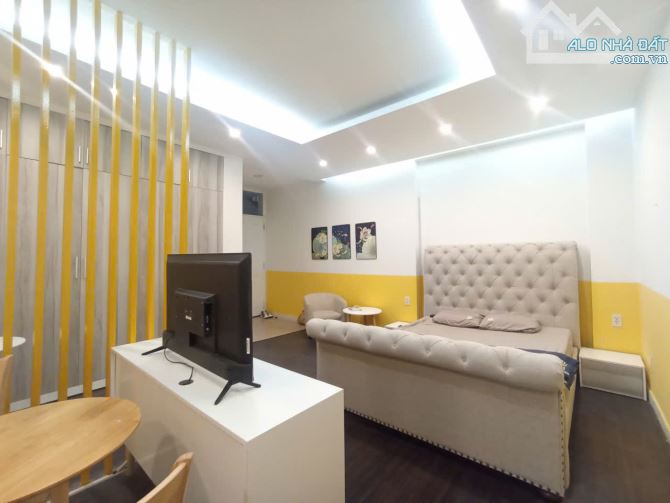 Căn hộ siu đẹp, gần UEH, đại học Hoa Sen Địa chỉ: Điện Biên Phủ, quận 1, quận 3 - 5