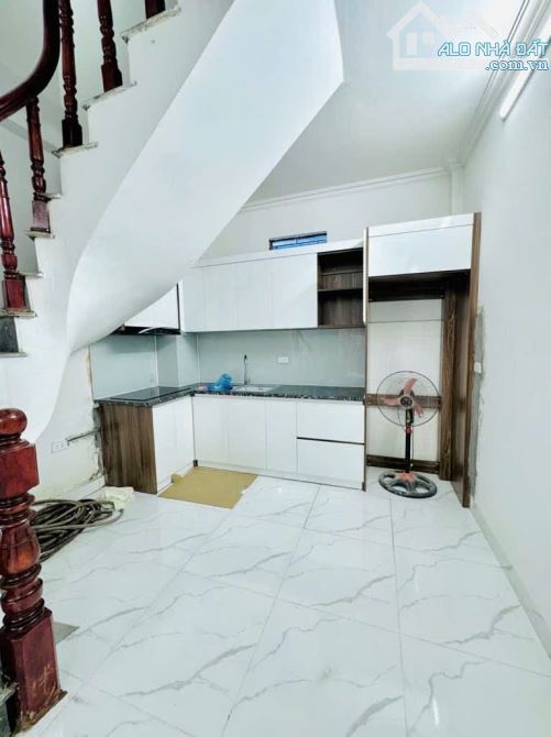 NHÀ ĐẸP 10M THẲNG TẮP RA ĐƯỜNG Ô TÔ TRÁNH KINH DOANH TẤP NẬP - CHỦ MỚI CHỈ VIỆC ĐẾN Ở NGAY - 6