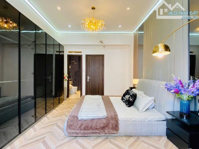 KẸT TIỀN CẦN BÁN NHÀ TRẦN PHÚ,P4,QUẬN 5-GIÁ:6.38TỶ/85M2 (5x17M) SỔ SẴN - 6