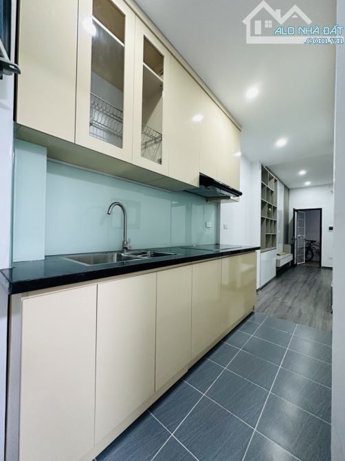 HOT! TẬP THỂ TRUNG TÂM NGUYỄN TRÃI – SỔ 16m² – DÙNG 45m² – FULL ĐỒ MỚI ĐẸP - 6