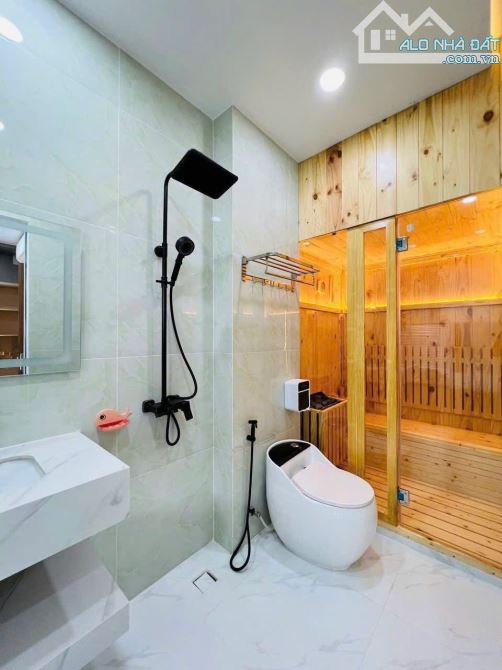 Mang 4 đồng chốt ngay nhà Nguyễn Biểu, P1, Quận 5 -Giá:4tỷ890/81m2 (4,5x18)-Sổ đầy đủ - 6
