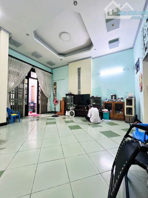 MẶT TIỀN HỌ LÊ 8X19 NĂM TẦNG SỬ DỤNG 500M2 ĐƯỜNG LÊ NIỆM GIÁ 20,5TỶ TL - 6