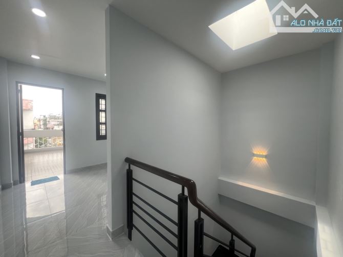 BÁN NHÀ 4 TẦNG GÒ VẤP - 4 × 10 HẺM 6M - NGUYỄN KIỆM - nhỉnh 7 TỶ - 6