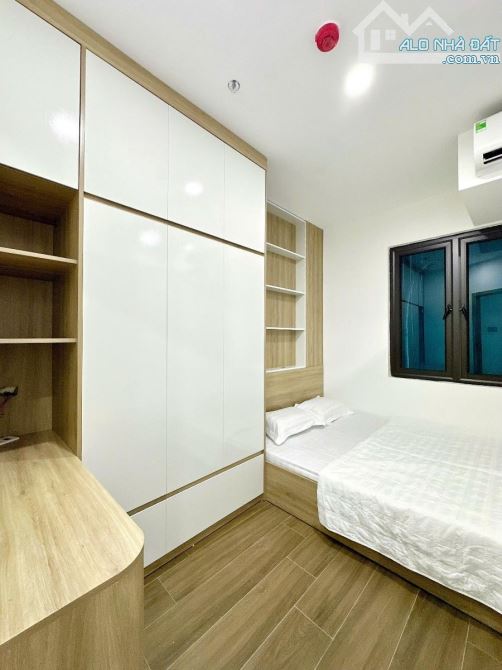 TOÀ NHÀ CCMM KHU VỰC Cầu Giấy 90m2/9Tầng 24 phòng khép kín mặt tiền khủng 6m8 - 6