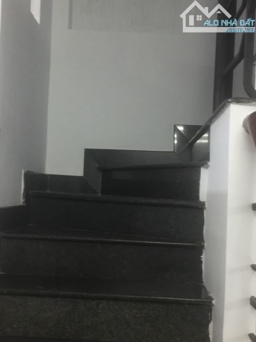 Cần BÁN NHÀ ĐƯỜNG NGUYỄN VĂN QUỲ QUẬN 7 DT4,1X11,2 M 1 TRỆT 2 LẦU 4 PN GIÁ 3,1 TỶ - 6