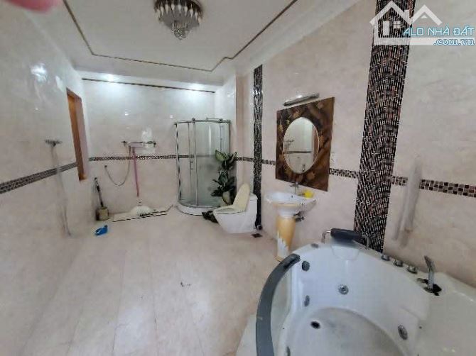 💎 BIỆT THỰ SÂN VƯỜN NGHỈ DƯỠNG – KHU BIỆT THỰ ĐẲNG CẤP – QUẬN BÌNH THẠNH - BÁN GẤP - 6