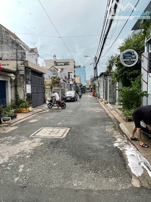 Bán Nhà Mặt Tiền Trung Mỹ Tây 1, Sát Đường Nguyễn Ảnh Thủ, 147m2 .3Tầng đường,8m Thông Tứ - 7