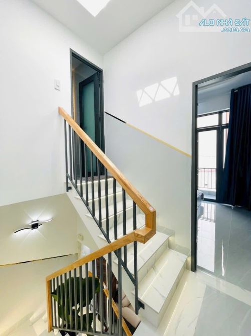 SIÊU PHẨM NHỈNH 4 ĐỒNG CÓ PHÒNG DƯỚI TRỆT ĐƯỜNG LÊ QUANG ĐỊNH, GÒ VẤP - 4,46TỶ/58,8M2. SHR - 7