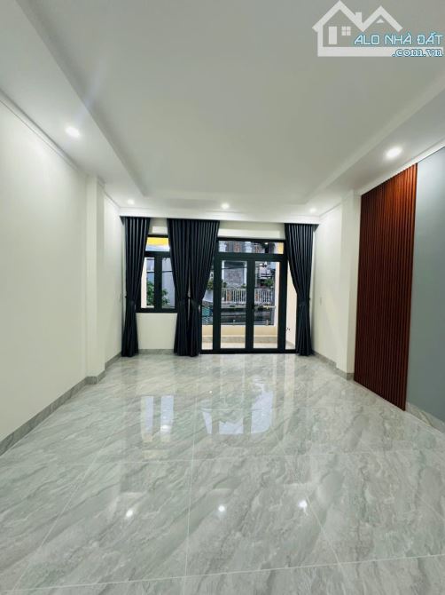 CHỦ GỬI BÁN NHÀ 1 TRỆT 2 LẦU (HOÀN CÔNG),TẠI KDC BỬU HOÀ . DT: 4,4x16=72M2. GIÁ: 4TỶ2 - 7