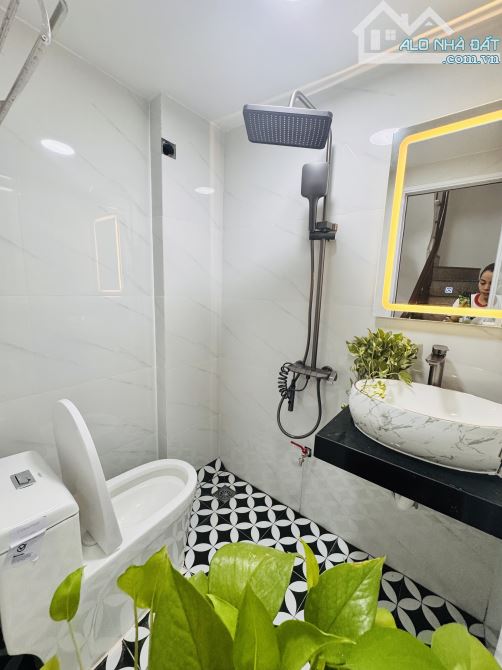 Bán nhà riêng Gốc Đề, Minh Khai sổ 30m xây 5 tầng 6.2 tỷ, ngõ thông nhiều nhất - 7