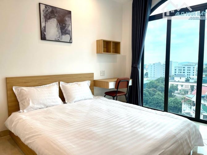 HÒA LẠC THẠCH THẤT TÒA VĂN PHÒNG 10 TẦNG LÔ GÓC DOANH THU 1,5 TỶ/ NĂM SIÊU ĐẸP 220m 36 TỶ - 8