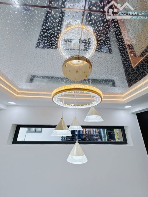 Nhà mới, sổ mới 4 tầng, hẻm 1 sẹc, gần Tôn đản – 4,68 tỉ. - 8