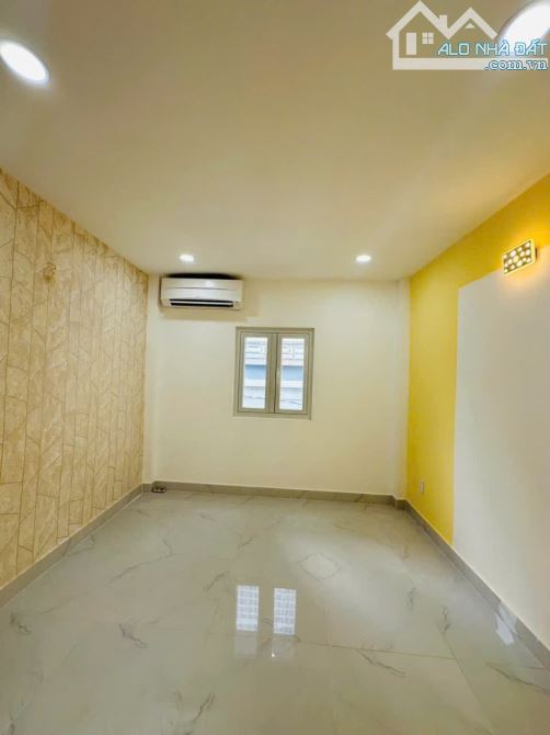 Nhà hẻm 3/2, Phú Thọ, q11 dt 15m2 1 lầu 2pn 2wc giá 2,28 tỷ - 8