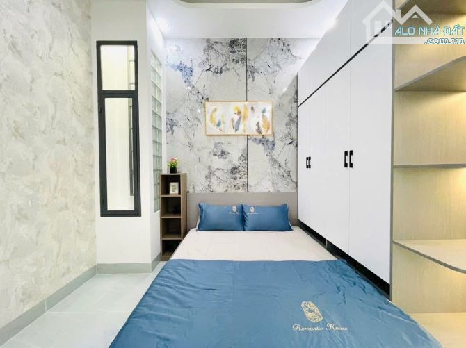 SIÊU PHẨM NHỈNH 4 ĐỒNG CÓ PHÒNG DƯỚI TRỆT ĐƯỜNG LÊ QUANG ĐỊNH, GÒ VẤP - 4,46TỶ/58,8M2. SHR - 9