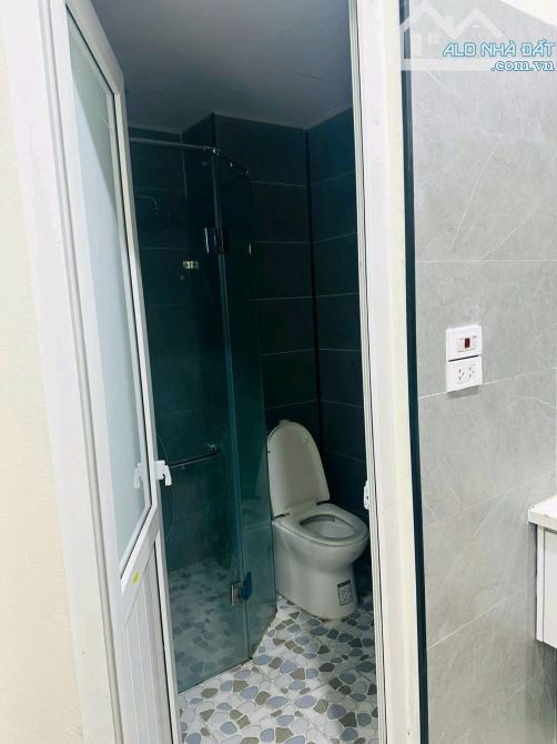8 TRIỆU 🏡 CHO THUÊ NHÀ NGUYÊN CĂN – 65 KẺ TẠNH, GIANG BIÊN – Ô TÔ ĐỖ CỔNG  – FULL ĐỒ - 9