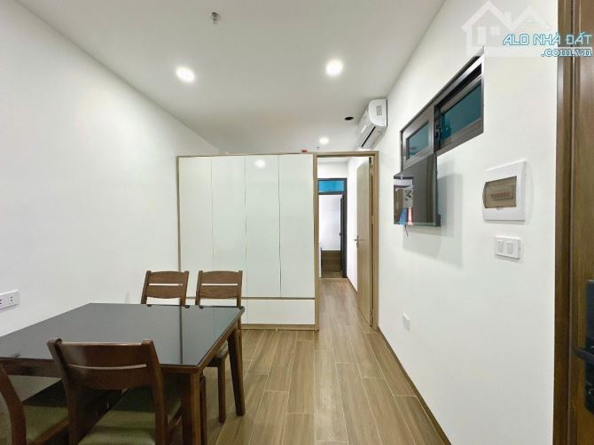 TOÀ NHÀ CCMM KHU VỰC Cầu Giấy 90m2/9Tầng 24 phòng khép kín mặt tiền khủng 6m8 - 9