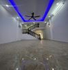 BÁN NHÀ LĨNH NAM HOÀNG MAI  50M X 5T, NHỈNH 8 TỶ, Ô TÔ ĐỖ CỬA.