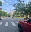 Nhà c4 MT Bãi Sậy view Công Viên