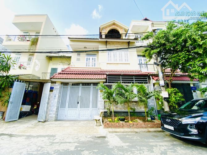 Bán Nhà Mặt Tiền Đường Số 15 An Khánh,Q2 DT:164m2(10mx16m) Trệt 2 Lầu-Giá 33,5 Tỷ