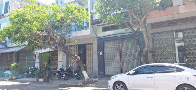 bán nhà mê lỡ mặt tiền đường Lưu Hữu Phước dt 63m2 ngang 4,5m giá 5ty500