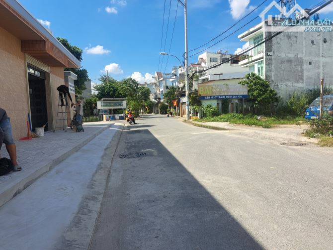 Bán đất mặt tiền đường Đình Quới An,  Thạnh Xuân 25, Quận 12 dt 5x28m