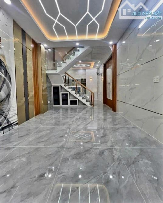 Bán nhà ( 4 X 15 ) Đất Mới ngay Lê Văn Quới, 4 tầng mới, hẻm 6m gần mặt tiền giá 6,5 tỷ.