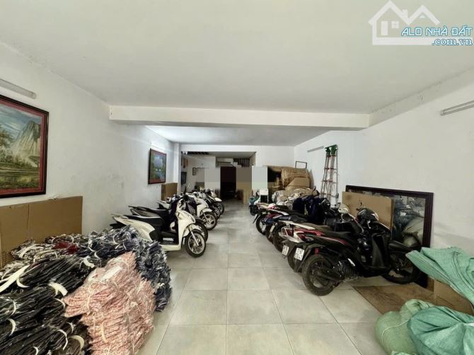 Cho thuê toà VP 90m2*7 tầng ngõ Hoàng Văn Thái, Thanh Xuân